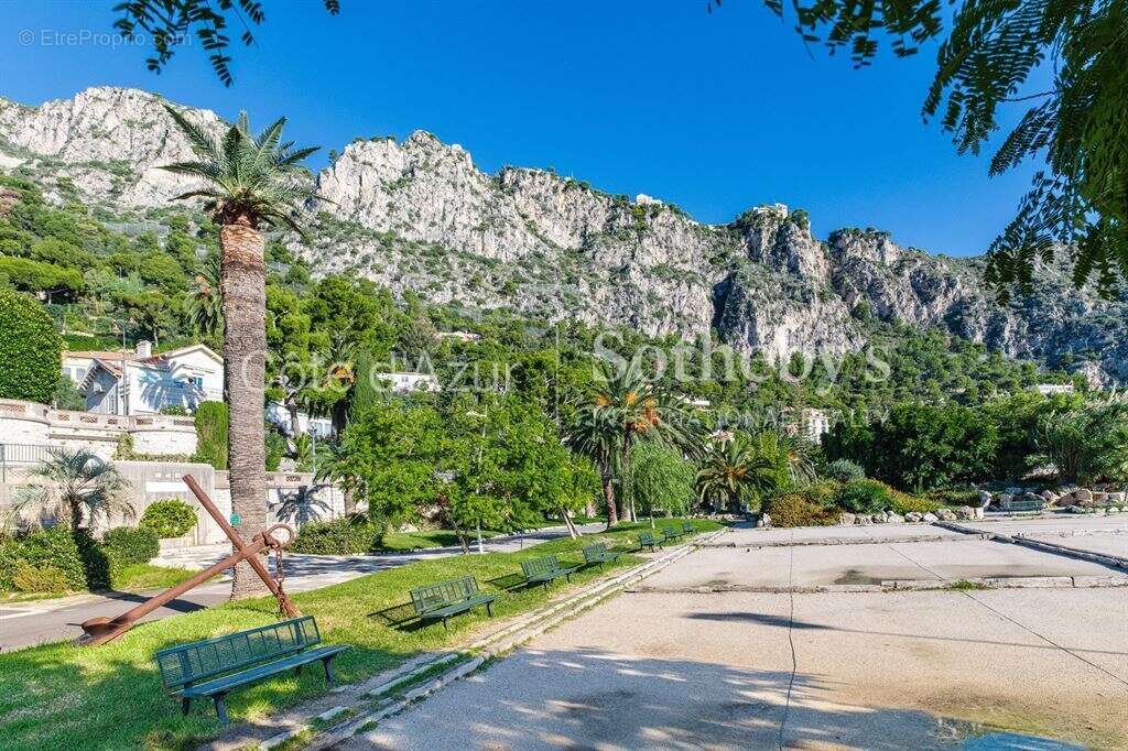 Appartement à BEAULIEU-SUR-MER