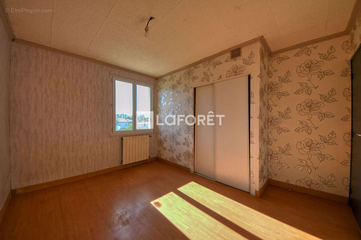 Maison à LISLE-SUR-TARN