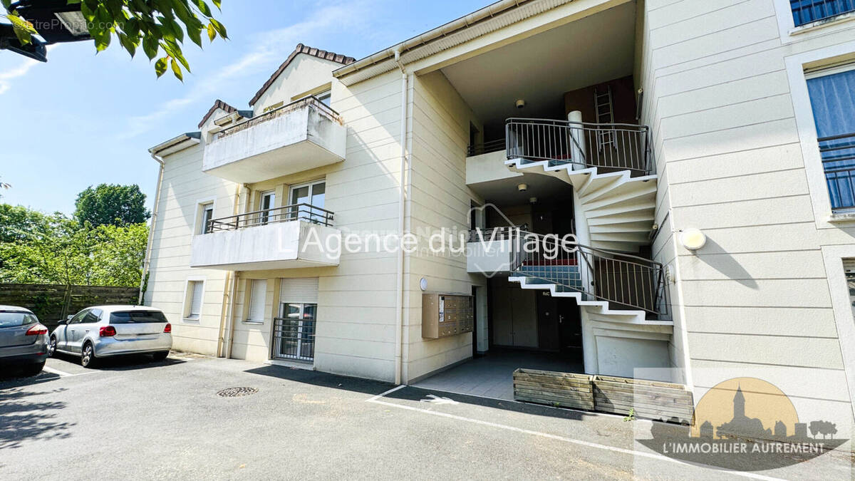 Appartement à PERSAN