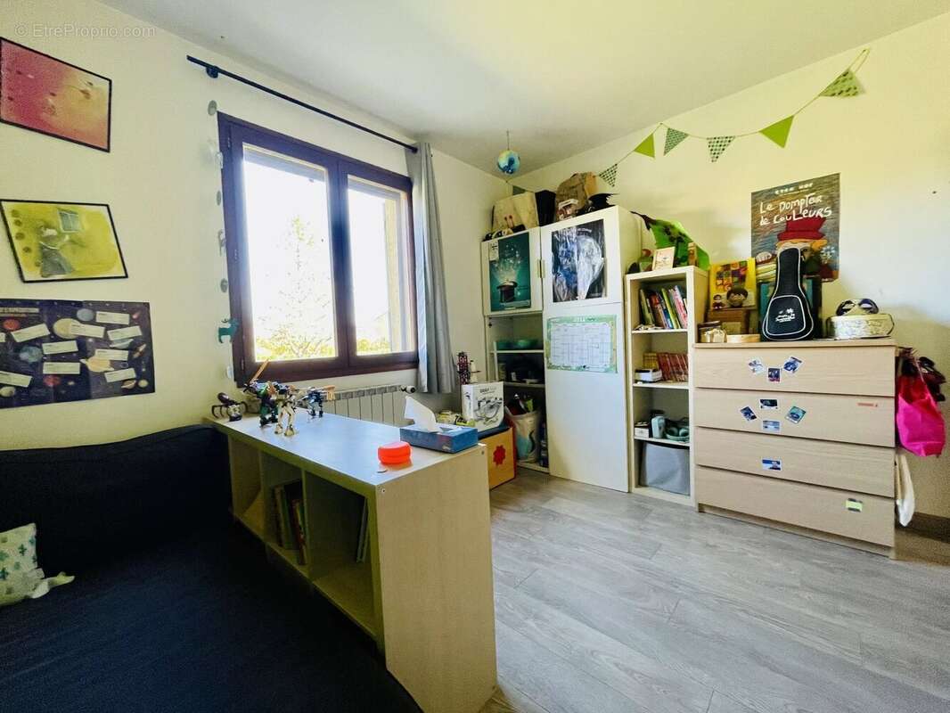 Maison à MIRABEL-AUX-BARONNIES