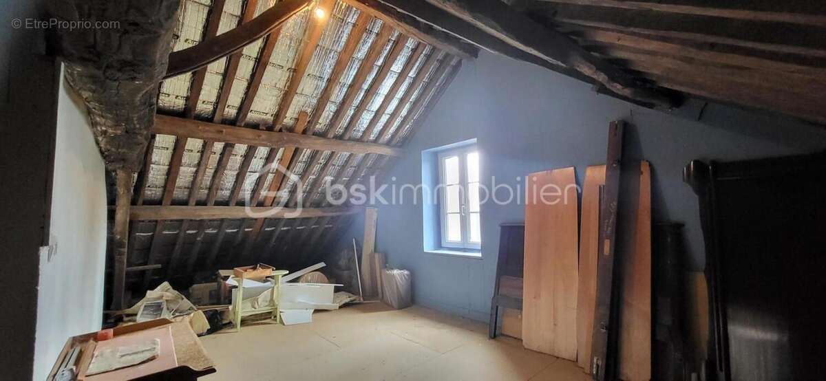 Maison à LANDELLES-ET-COUPIGNY