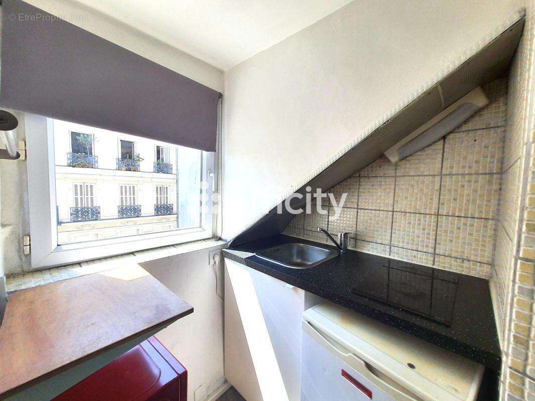 Appartement à PARIS-9E