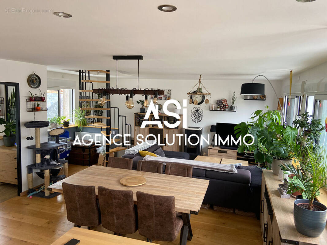 Appartement à LA SUZE-SUR-SARTHE