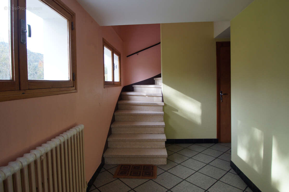 Maison à SAINT-PIERRE-D'ENTREMONT