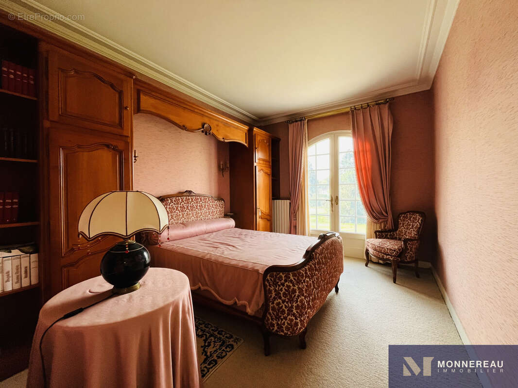 Maison à SAUZE-VAUSSAIS