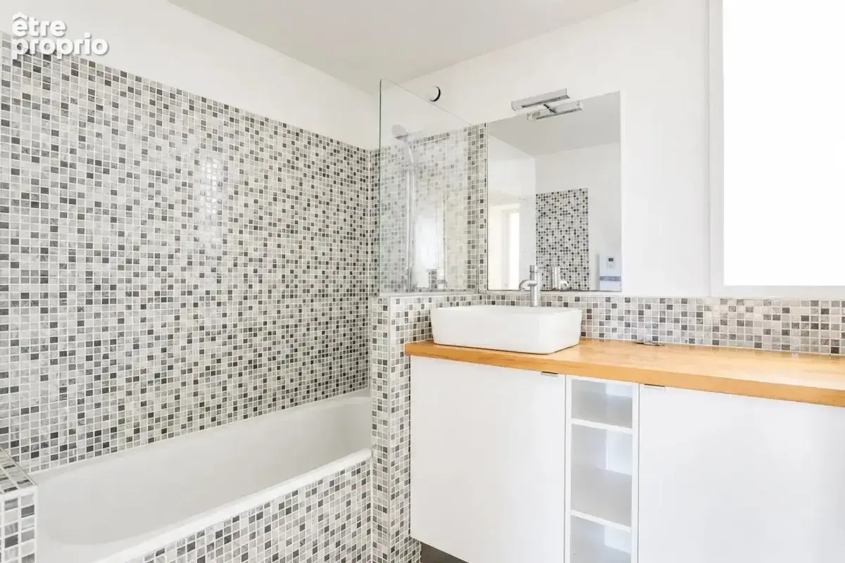 Lille - Appartement 4 pièces 85 m² avec cave - photo 13