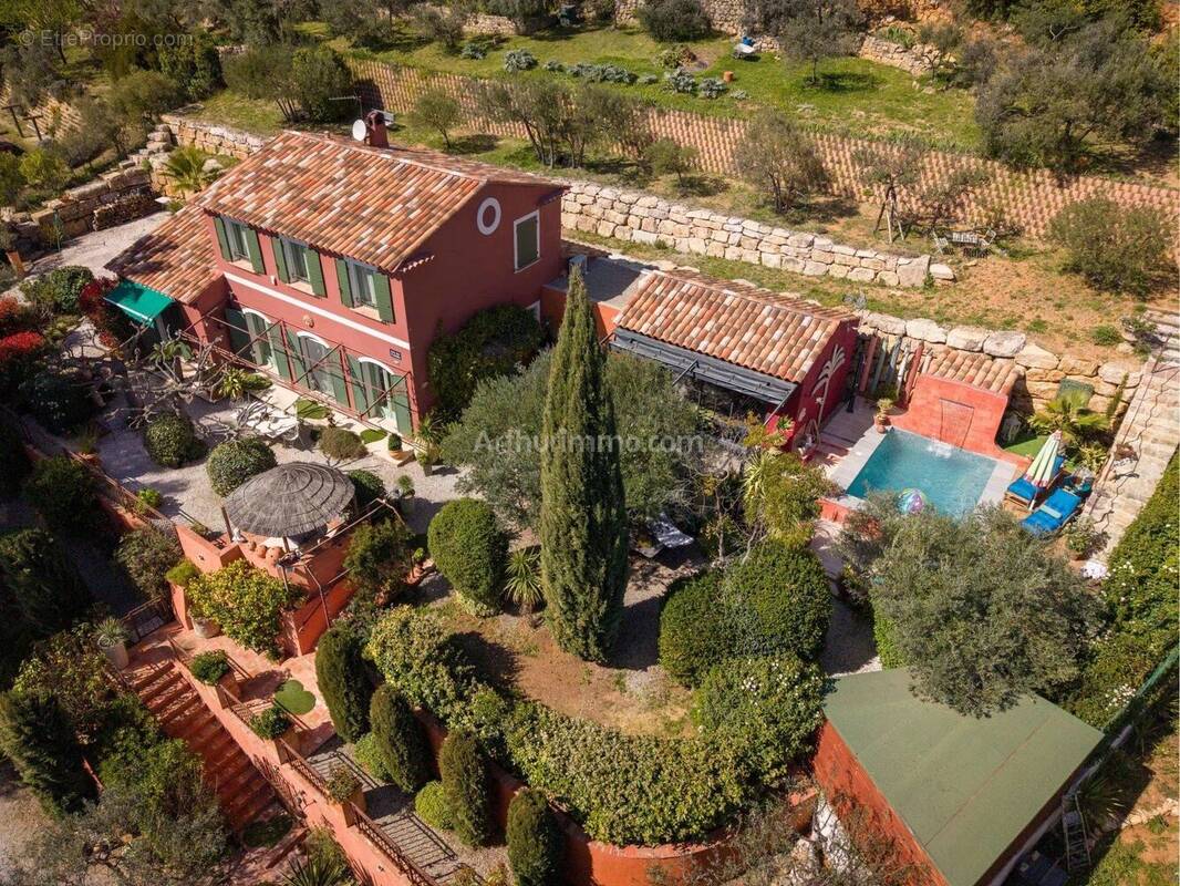 Maison à DRAGUIGNAN