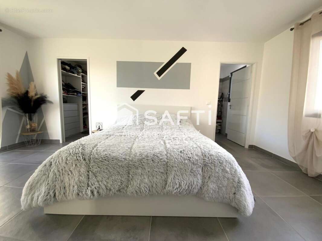 Photo 8 - Maison à SAINT-FELIX-DE-LODEZ