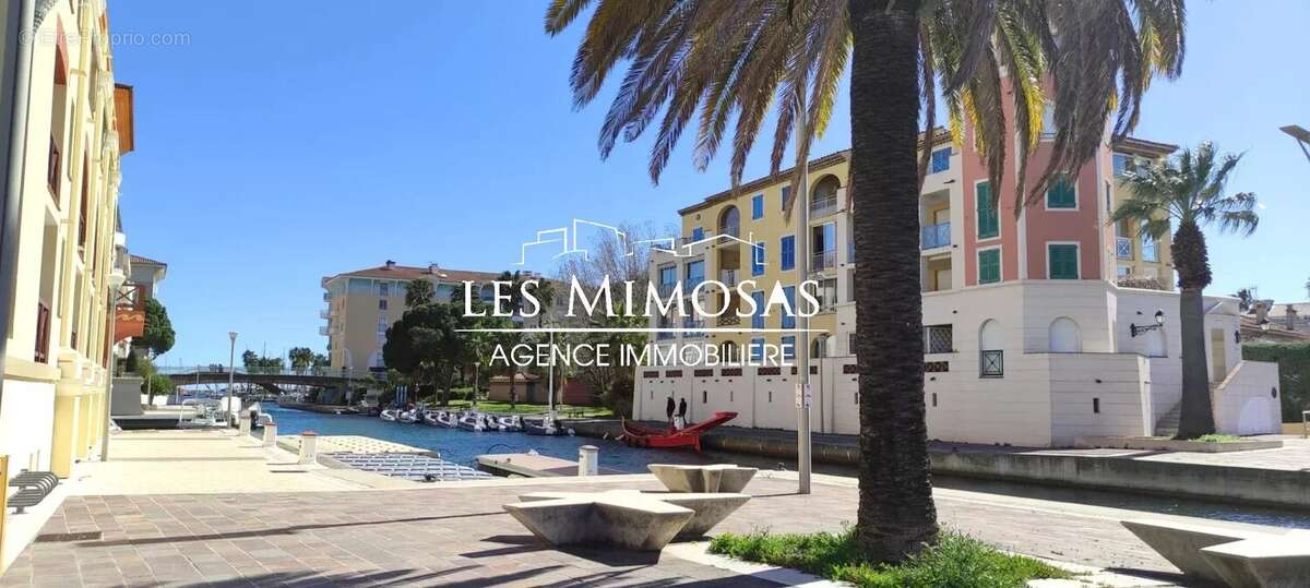 Appartement à FREJUS