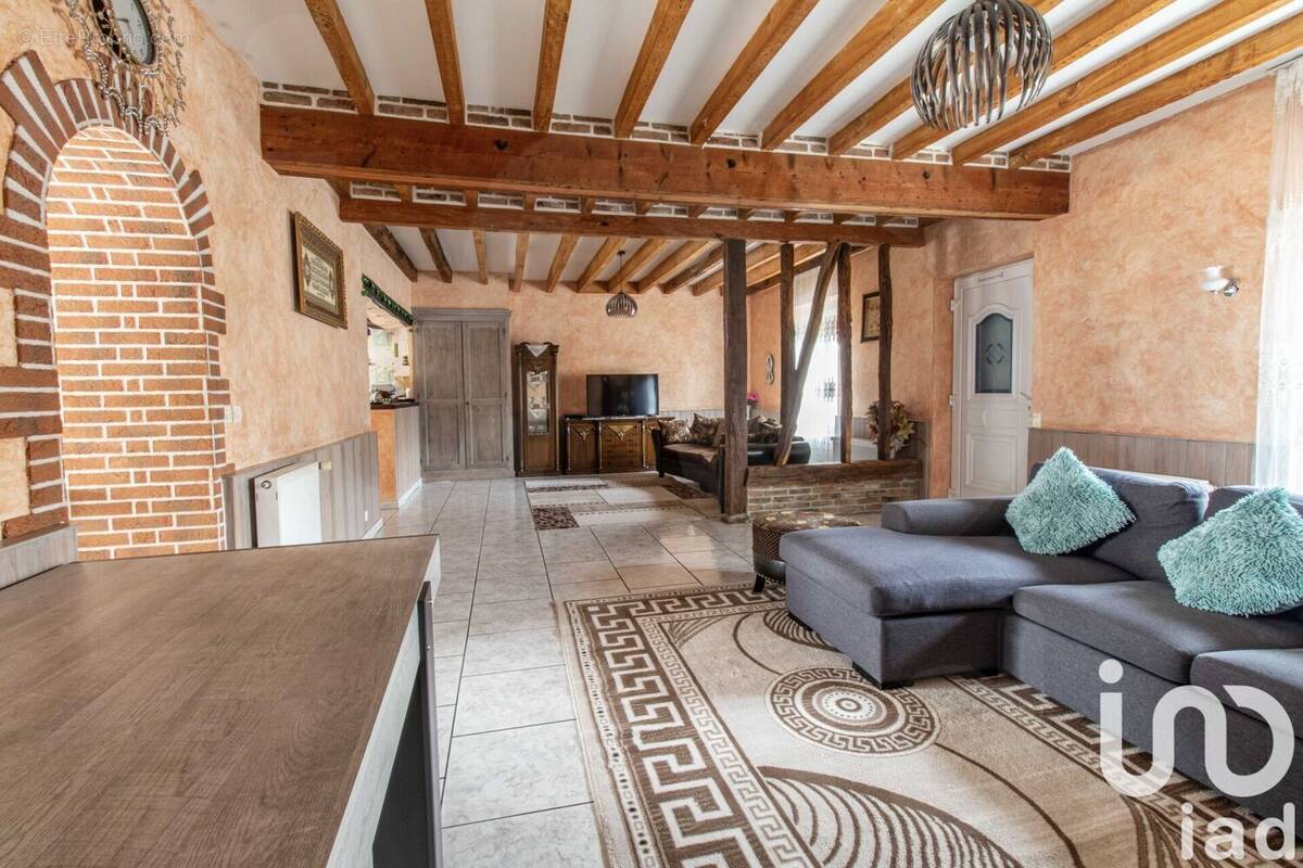 Photo 1 - Maison à CORBEILLES