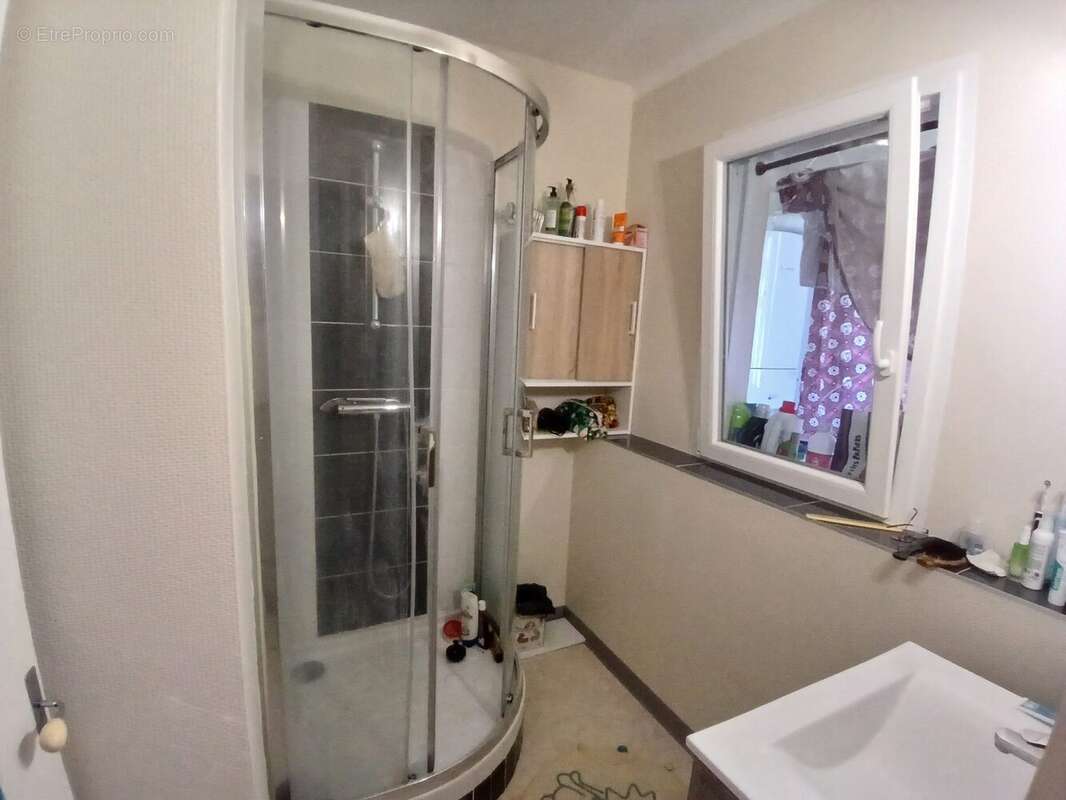 Appartement 91 m² à Laval  - photo 7