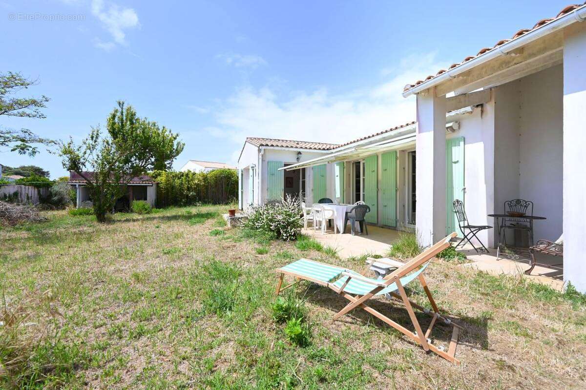 Maison à LA COUARDE-SUR-MER