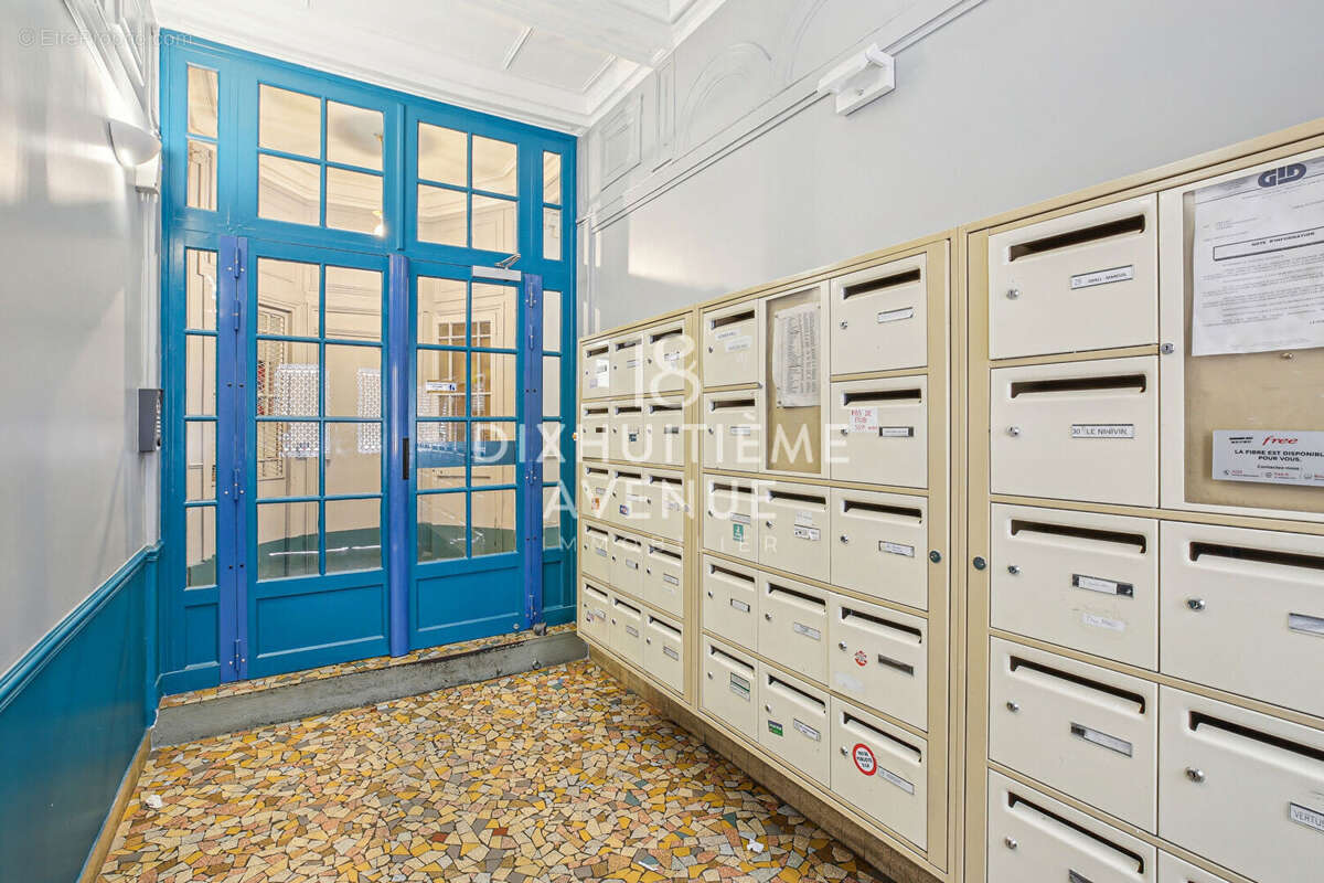 Appartement à PARIS-18E