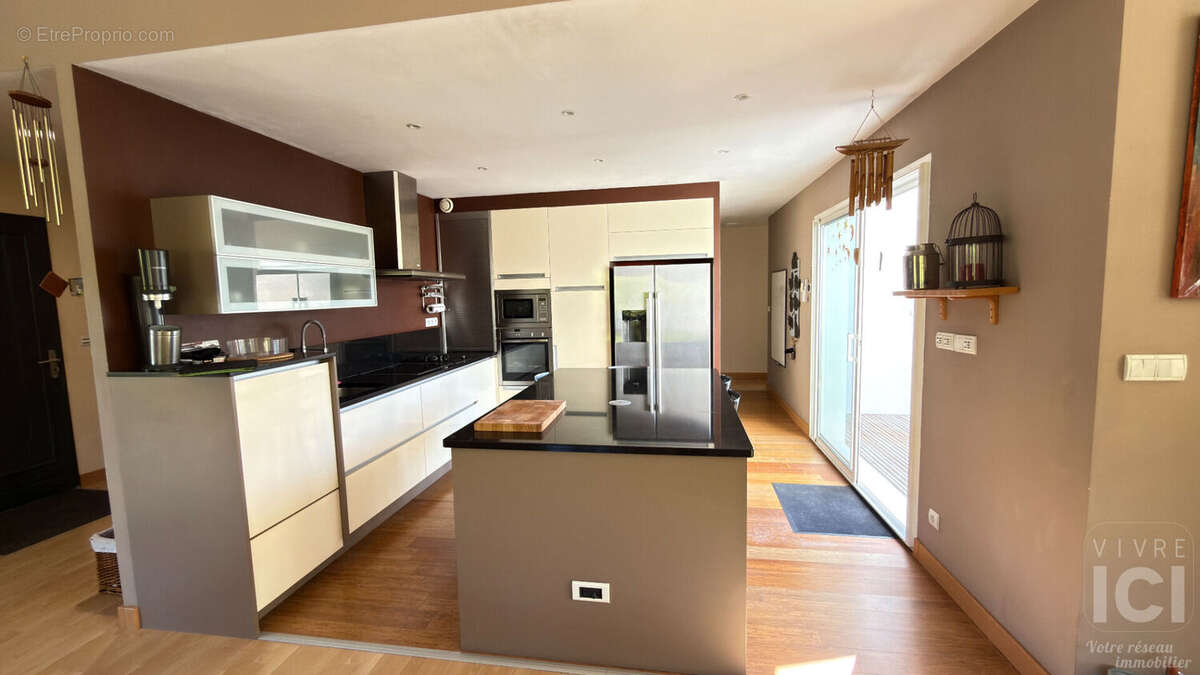 Maison -6 pièces à vendre à Petit Mars - 220M² - 5 Chambres 1532 M² terrain - photo 4