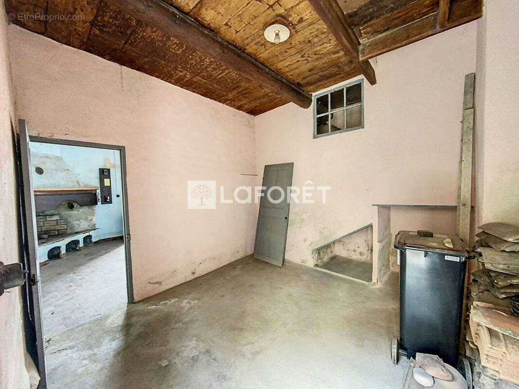 PIOLENC - Maison de village 90m²+ annexe - photo 3