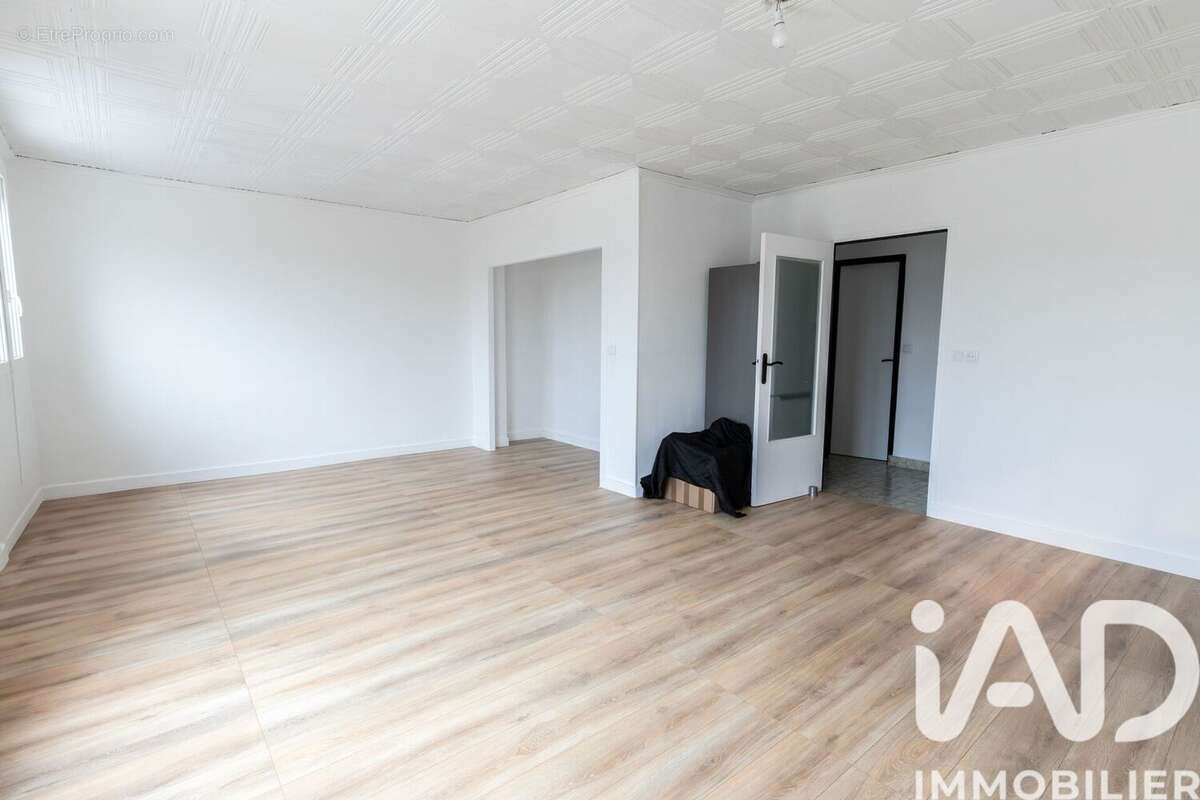Photo 2 - Appartement à VILLEPARISIS