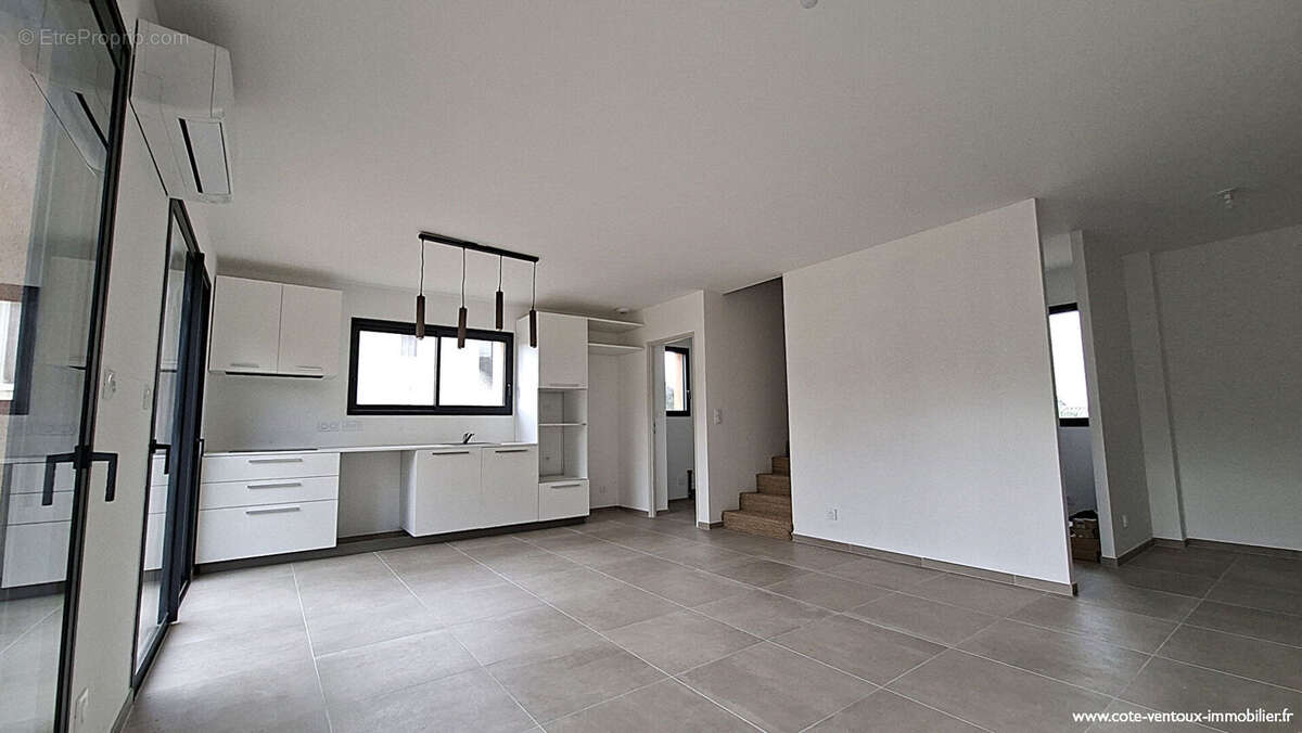 Maison à VILLENEUVE-LES-AVIGNON