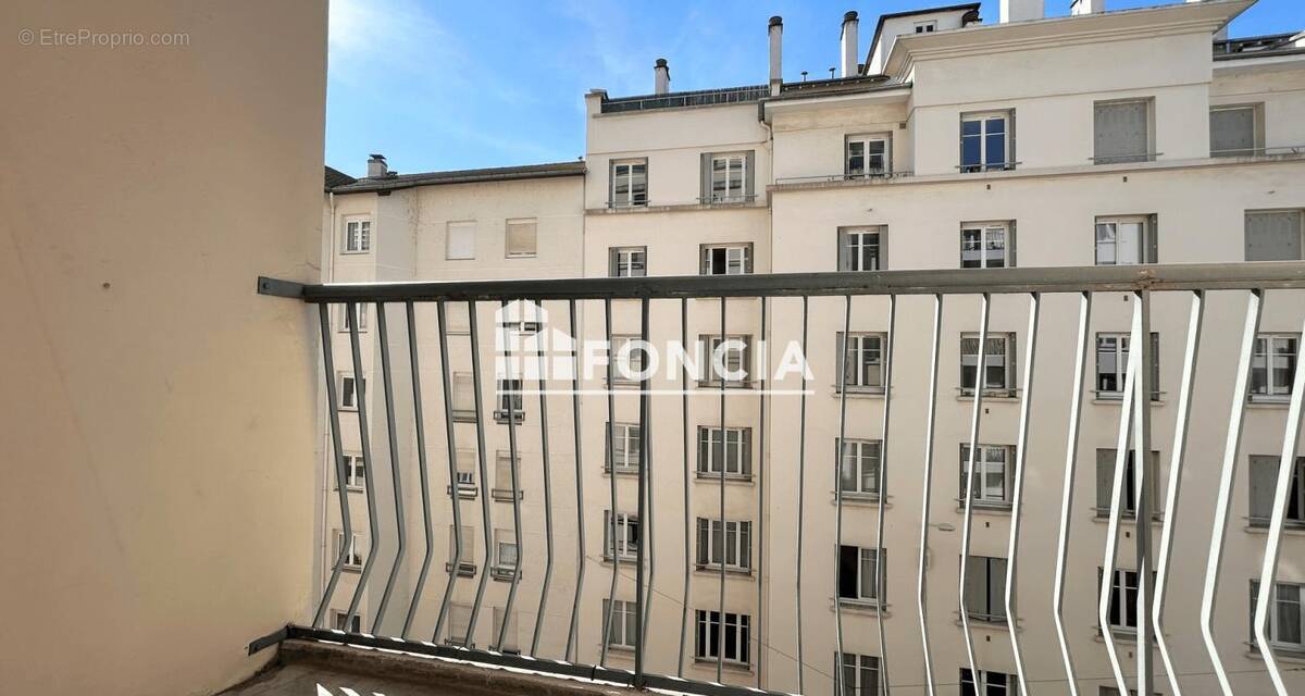 Appartement à LYON-4E