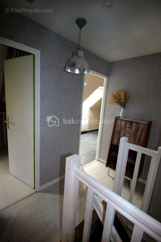 Maison mitoyenne de 102m² proche d'amiens - photo 8