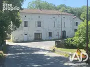 Photo 1 - Maison à JAVERLHAC-ET-LA-CHAPELLE-SAINT-ROBERT