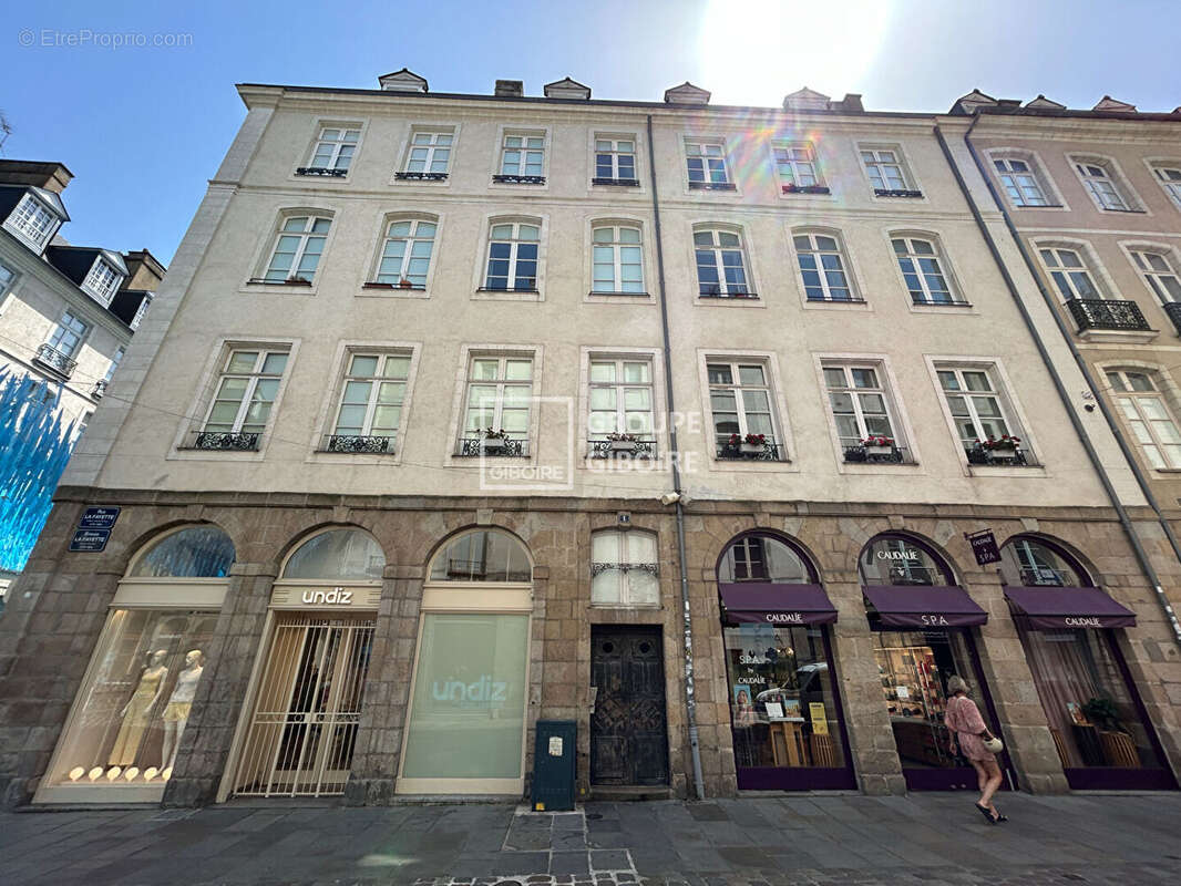 A vendre *exclusivite giboire*rennes centre historique avec ascenseur - appartement rennes 4 pièce(s) 80 m2 - photo 2