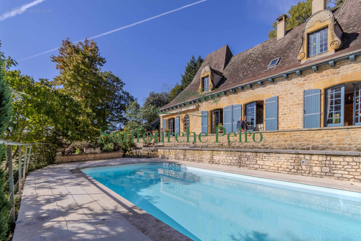 Maison à SARLAT-LA-CANEDA