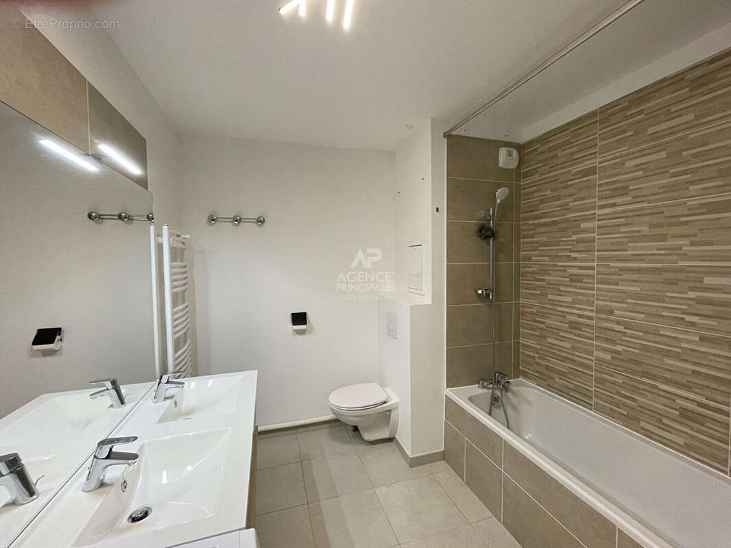 Appartement à CHAVILLE