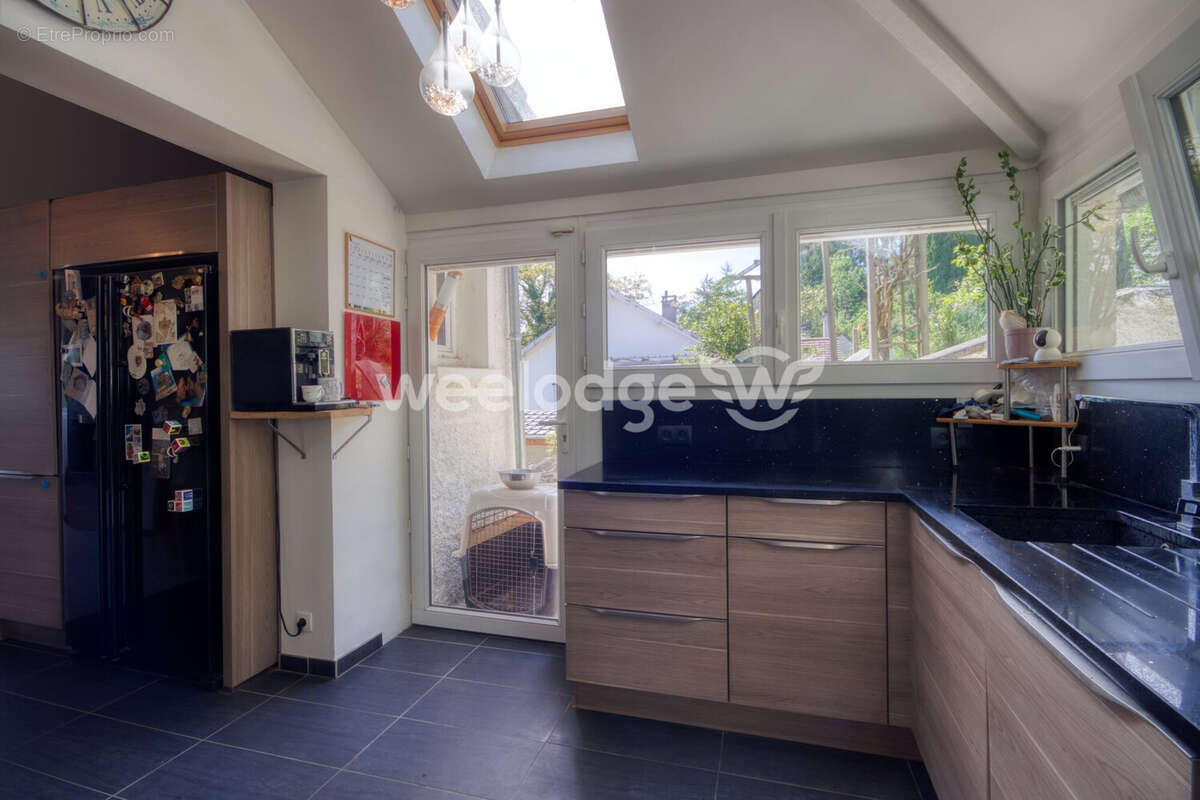 Maison à BONNIERES-SUR-SEINE