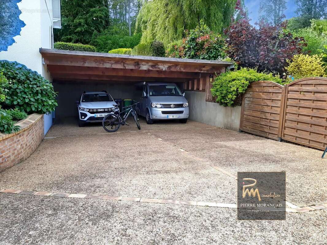 Maison à LA CHAPELLE-SAINT-AUBIN