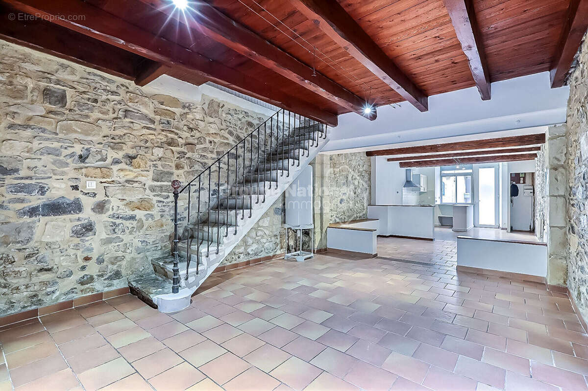 Maison à COMPS