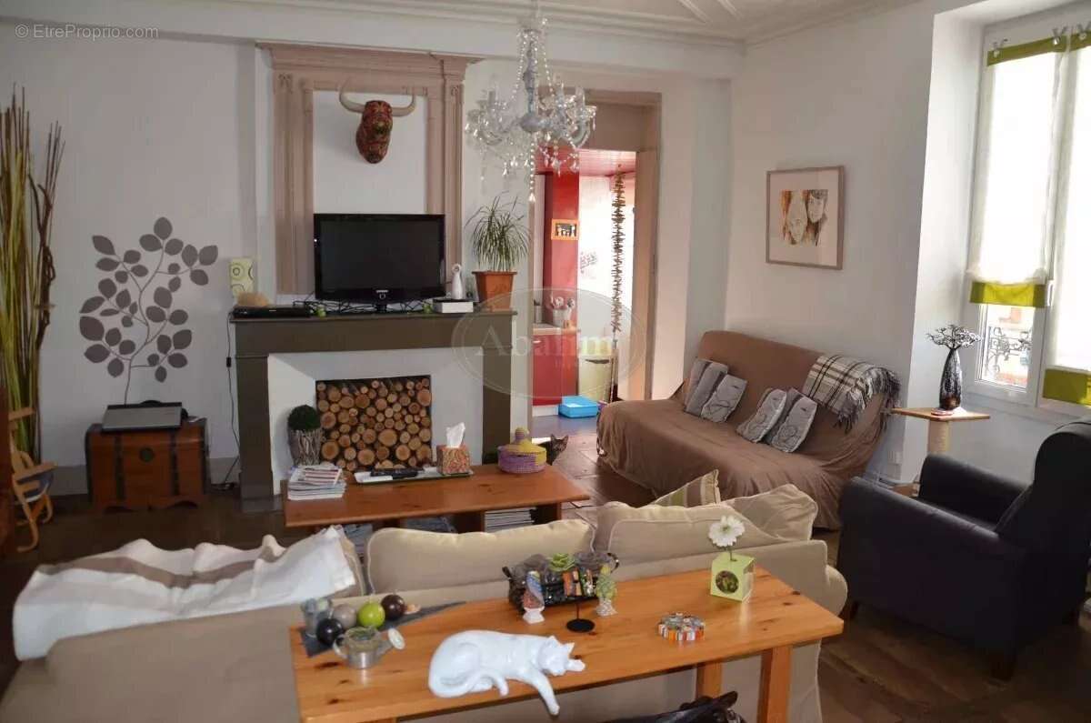 Appartement à TRIE-SUR-BAISE