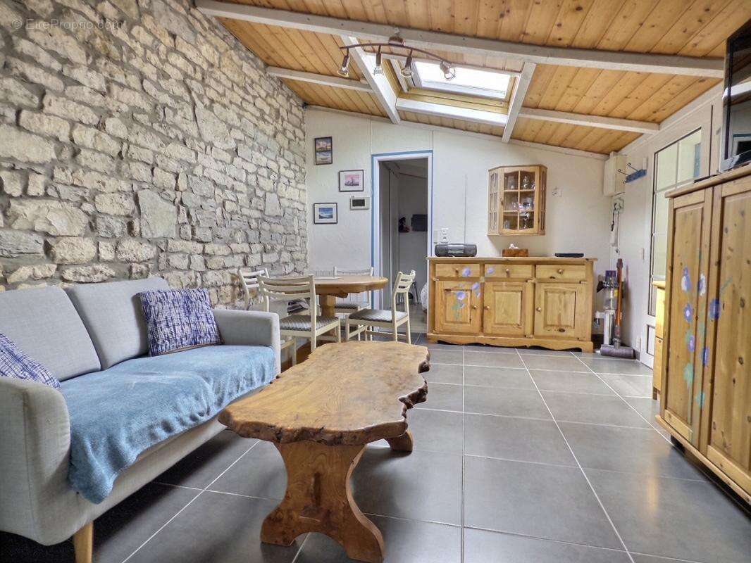17190 - Biens Atypiques 5 pièce(s) 82 m2 -  Boyarville - Ile d'Oléron - - photo 10