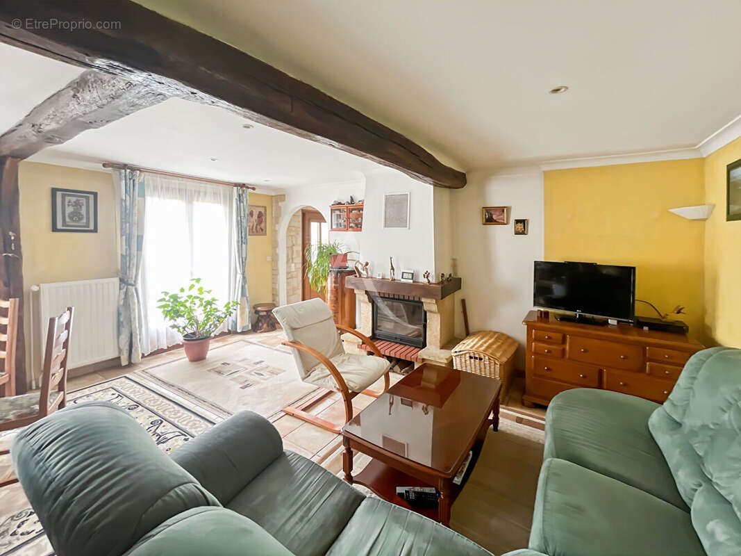 Maison à VAUX-SUR-SEINE