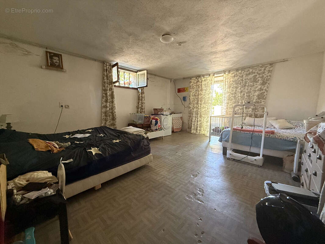 Maison à MONTAUROUX