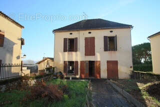 Maison à DURAVEL