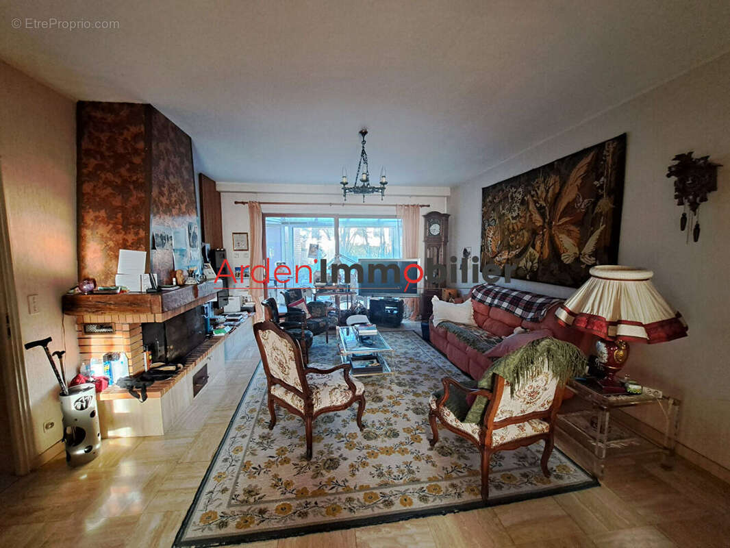 Maison à NOVY-CHEVRIERES