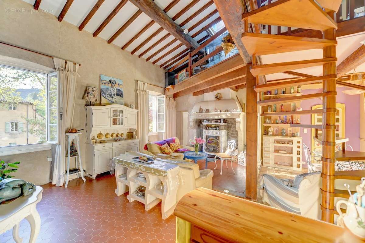 Appartement à CLERMONT-L&#039;HERAULT