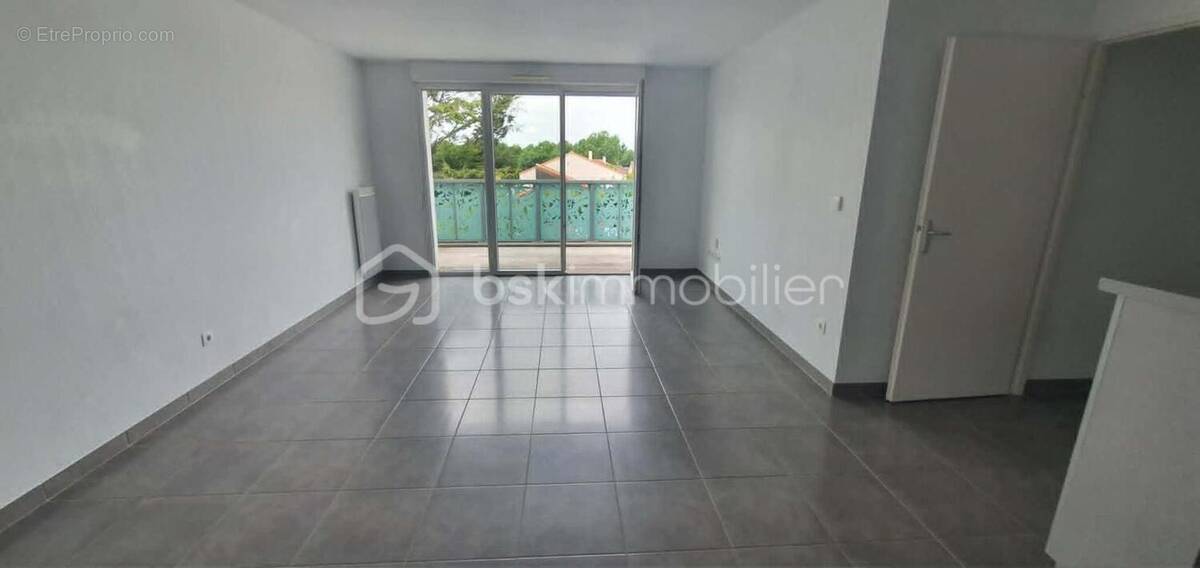 Appartement à BOUGUENAIS