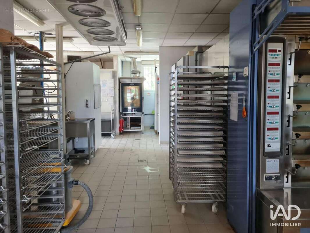 Photo 6 - Commerce à SAINT-ANDIOL