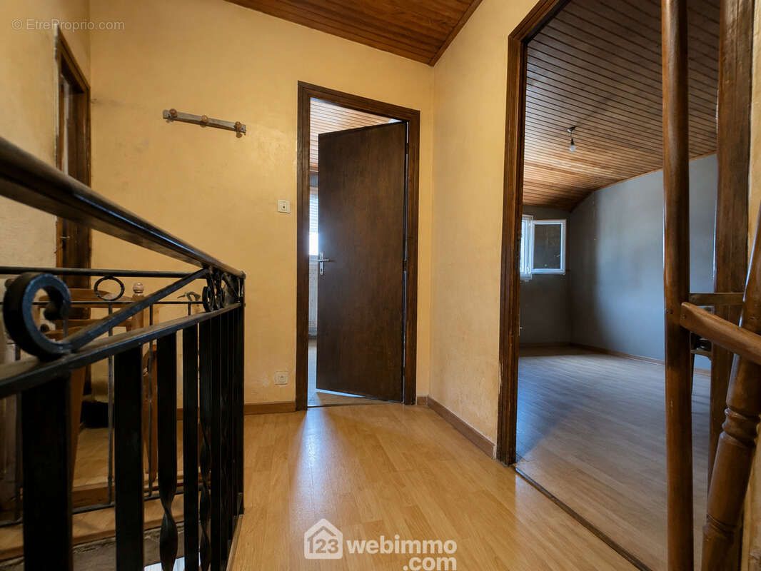 Maison 88 m² à Louargat  - photo 6