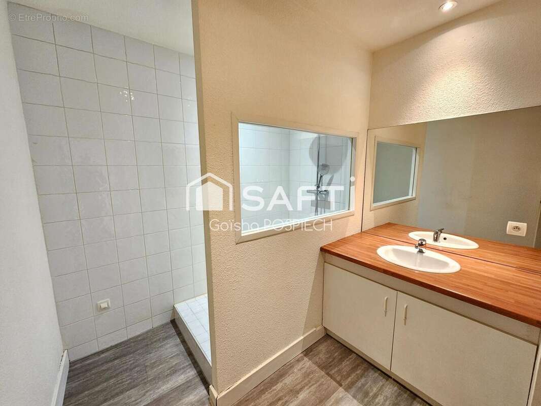 Appartement 46 m² à Saint-Geoire-En-Valdaine  - photo 6
