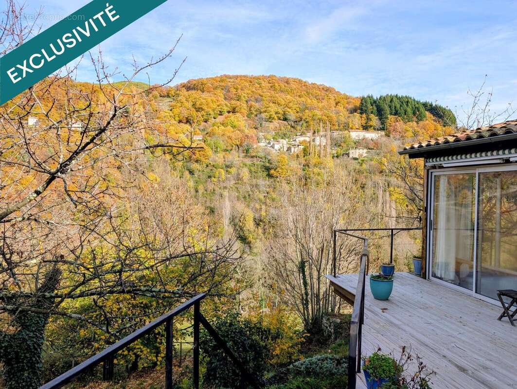 Photo 2 - Maison à SAINT-JULIEN-DU-GUA