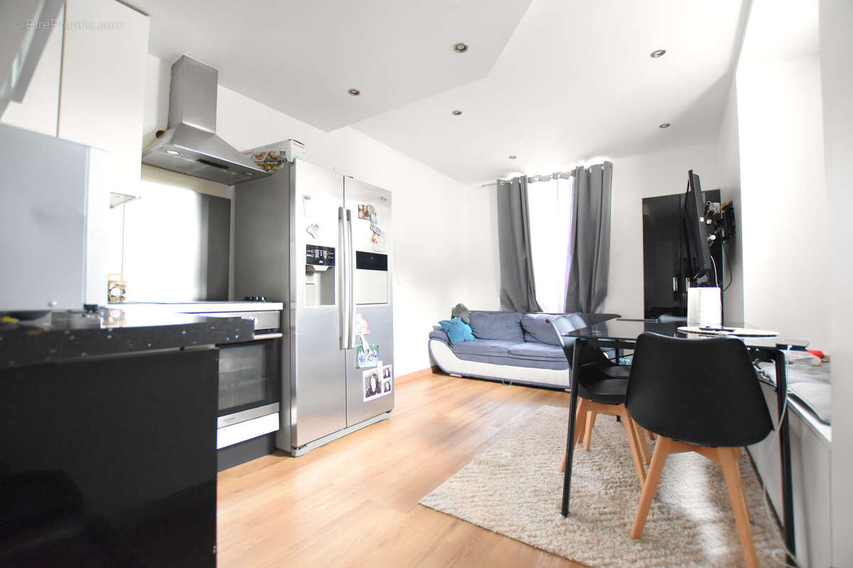 Maison à LES ESSARTS-LE-ROI