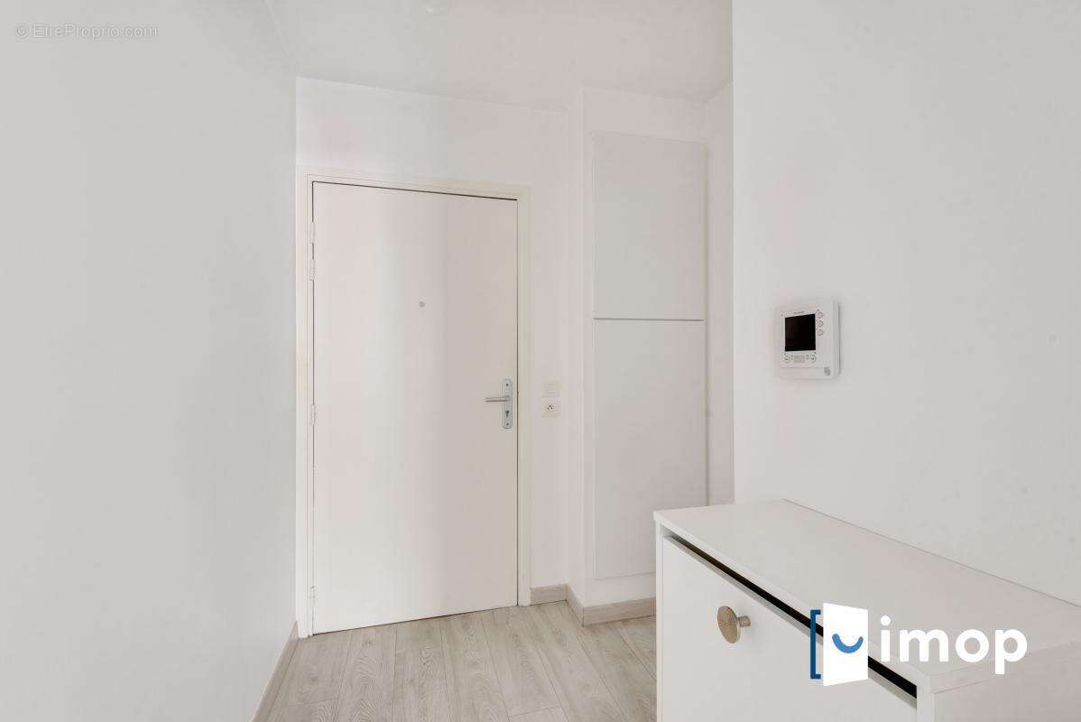 Appartement à AUBERVILLIERS
