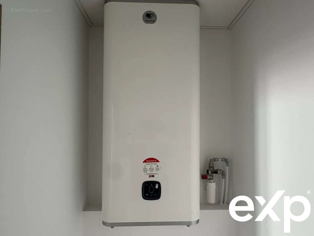 Appartement à SAINT-JEAN-D'ANGELY