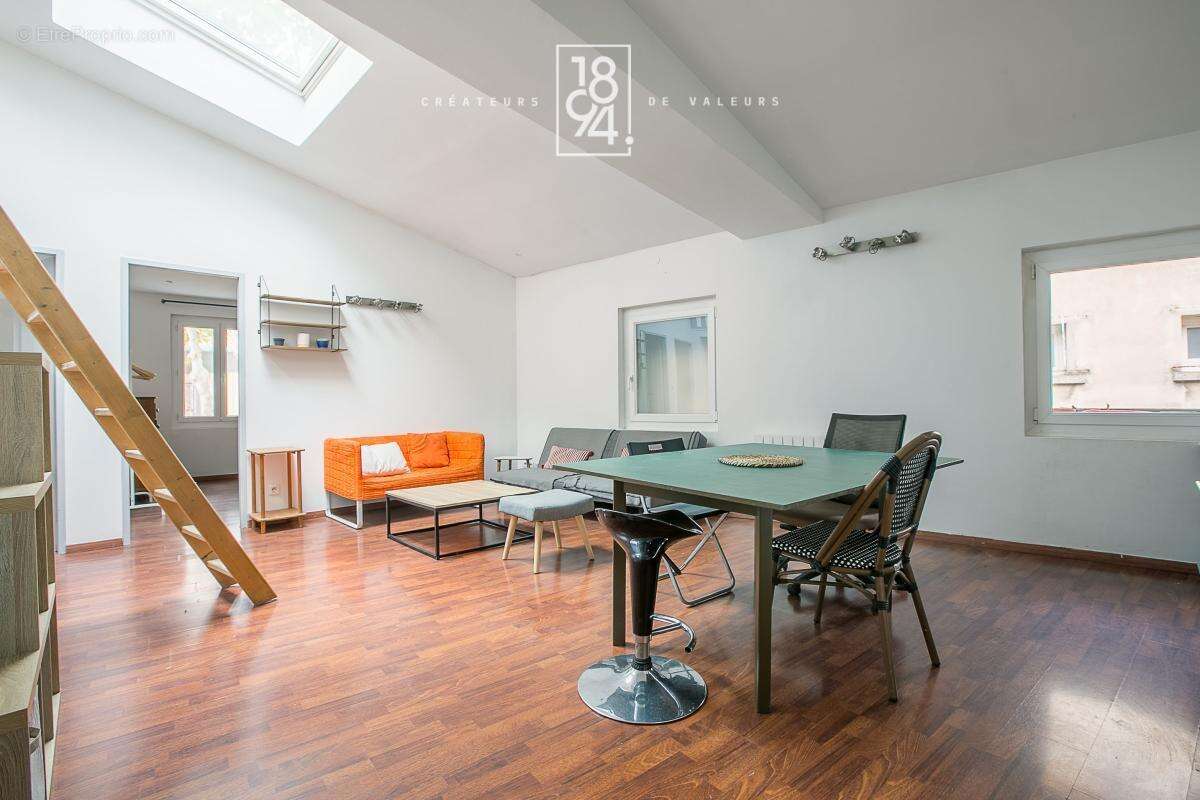 Appartement à AIX-EN-PROVENCE