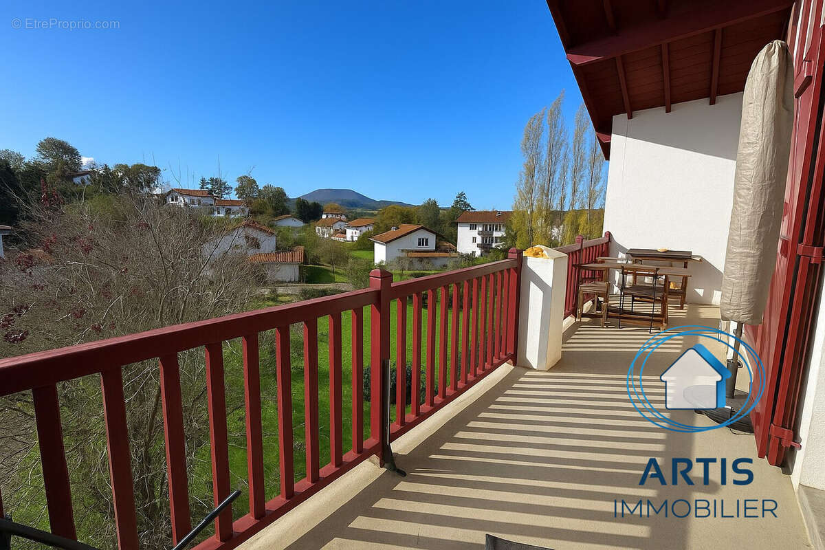 Appartement à SAINT-PEE-SUR-NIVELLE