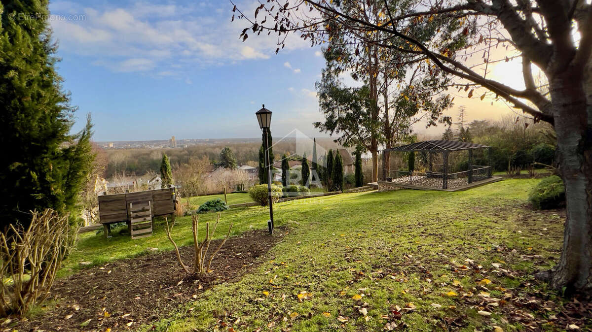 Maison à ATHIS-MONS