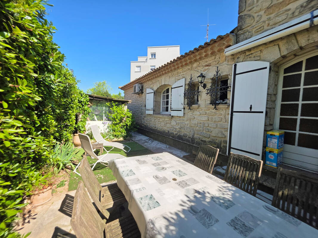 Maison à CASTELNAU-LE-LEZ
