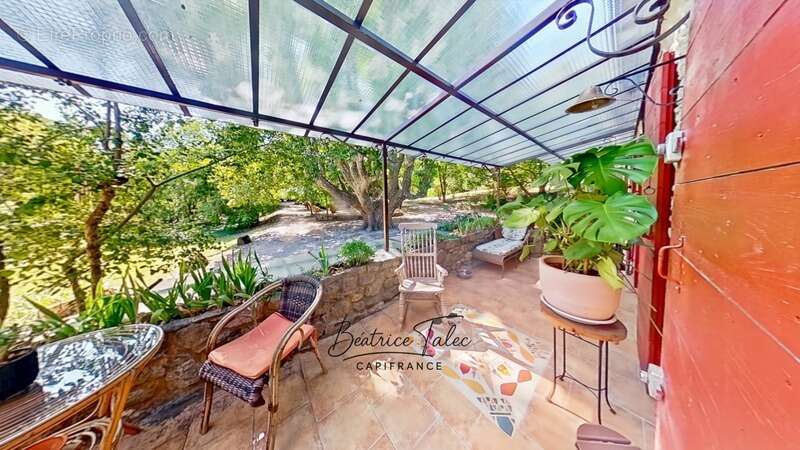 Maison à FORCALQUIER